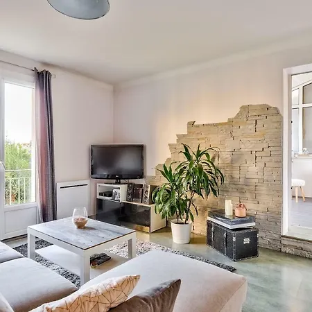 *appartement Modern And Bright For 4 Personnes* Appartamento