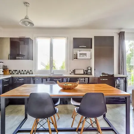 *appartement Modern And Bright For 4 Personnes* Appartamento *